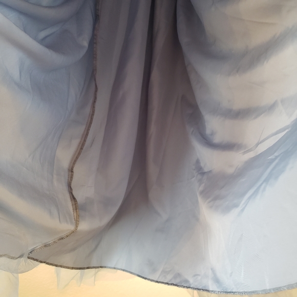 Elegant Blue Maxi Tulle Skirt - Picture 5 of 6